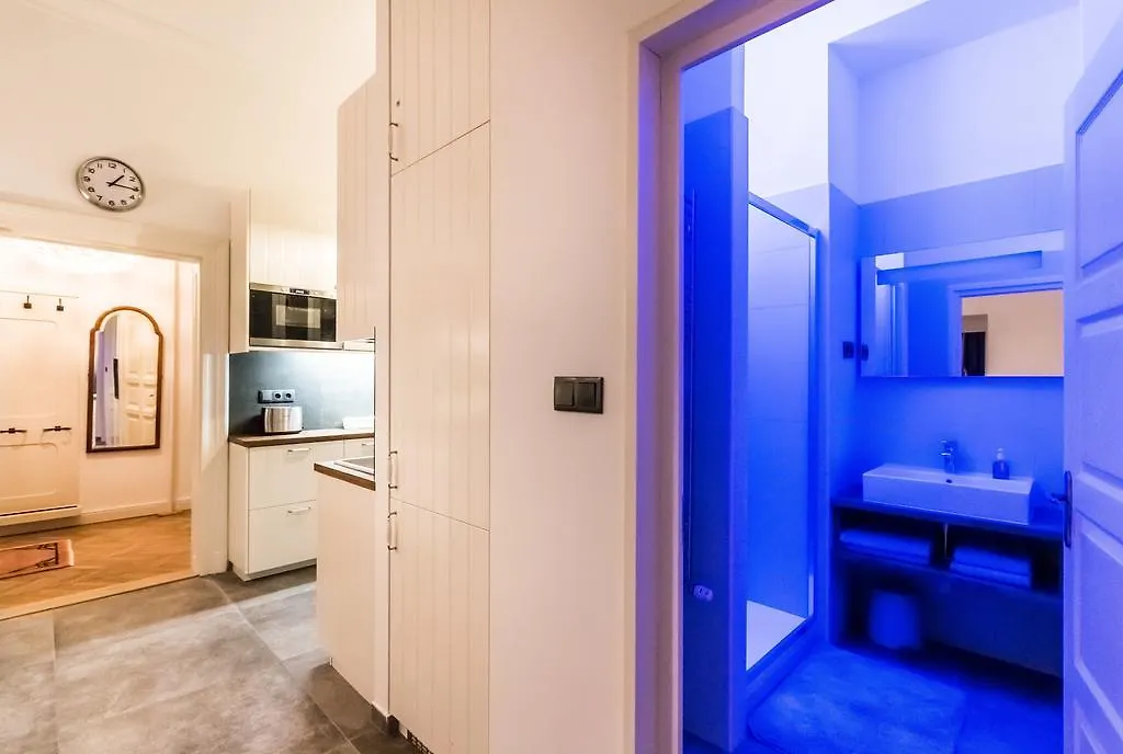 Urbano Styles Downtown Budapest Apartment
