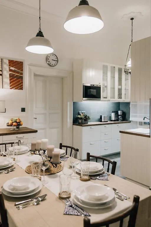 Apartment Urbano Styles Downtown Budapest Hungary